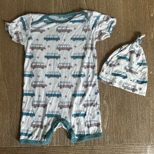 Bestaroo One-piece Shortall and Hat